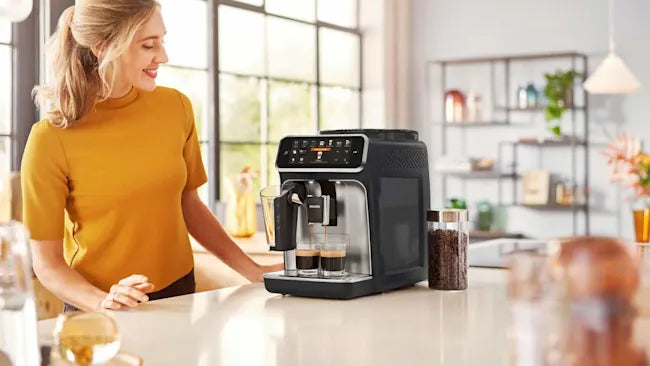 Philips helautomatiska espressomaskiner i serien 5400 EP5447/90